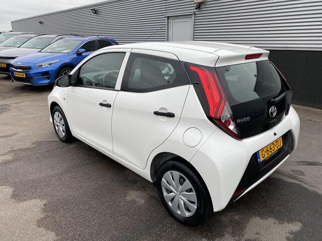 Toyota AYGO 1.0 VVT-i x-fun Lage KM stand, Bluetooth, airconditioning, start/stop systeem, centrale deurvergrendeling, achterbank neerklapbaar! BTW-auto