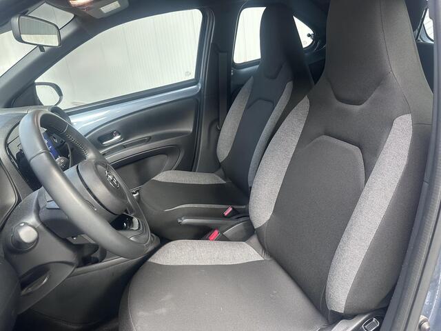 Toyota AYGO X 1.0 VVT-i MT Play