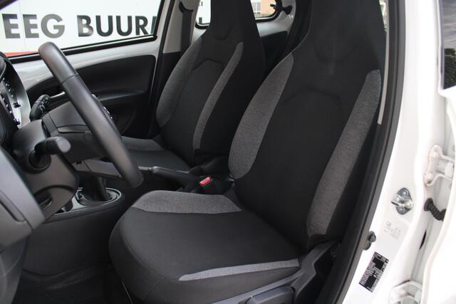 Toyota AYGO X 1.0 VVT-i MT Play Achteruitrijcamera, Cruise Control Adaptief, Airco, Apple Carplay/Android Auto