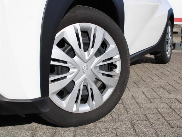 Toyota AYGO X 1.0 VVT-i MT Play Achteruitrijcamera, Airco, Adaptieve Cruise Control, Apple Carplay/Android Auto