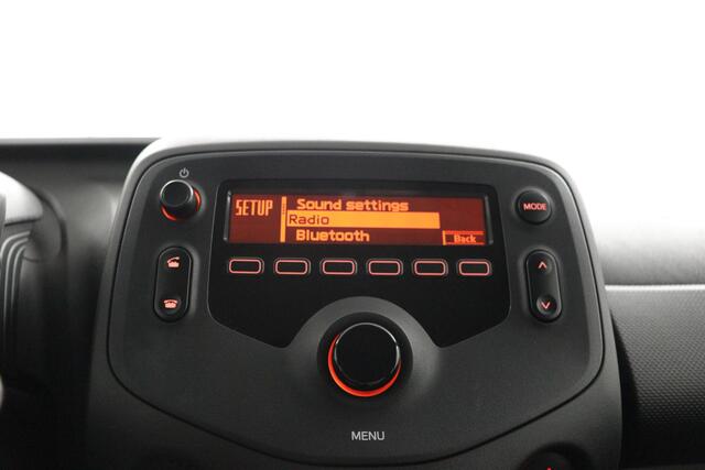 Toyota AYGO 1.0 VVT-i x-fun | Airco | Bluetooth |