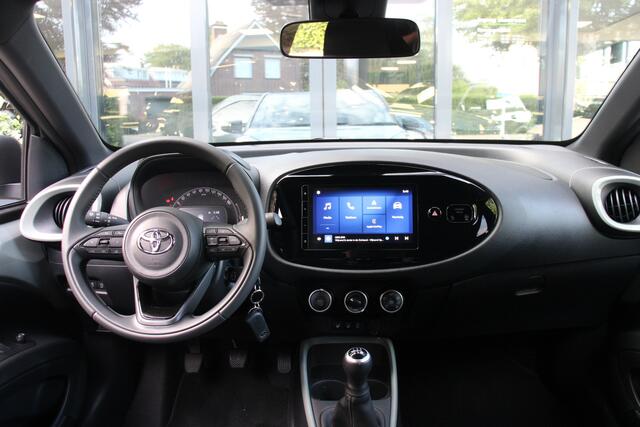 Toyota AYGO X 1.0 VVT-i MT Pulse Two-Tone