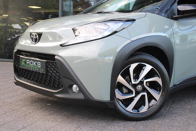 Toyota AYGO X 1.0 VVT-i MT Pulse Two-Tone