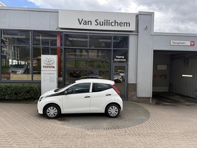 Toyota AYGO 1.0 VVT-i x-fun