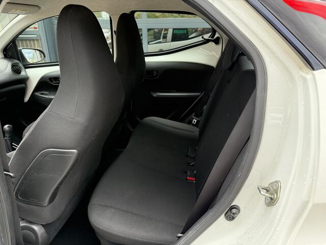 Toyota AYGO 1.0 VVT-i x-fun