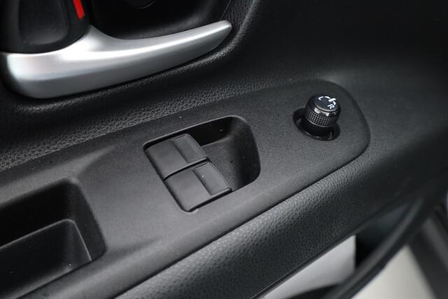 Toyota AYGO X 1.0 VVT-i MT first | Adapt. Cruise | Camera | Clima | Apple CarPlay | 17"