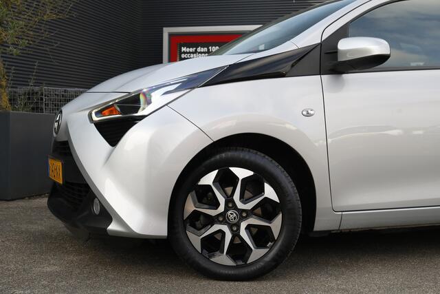 Toyota AYGO 1.0 VVT-i x-joy | Apple carplay | Android Auto | LM velgen | achteruitrijcamera|