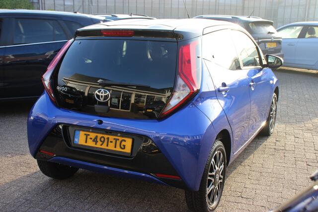 Toyota AYGO 1.0 x-clusiv Automaat | Carplay & Android Auto | PDC | Clima | Cruise |