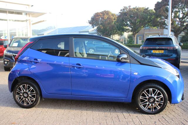 Toyota AYGO 1.0 x-clusiv Automaat | Carplay & Android Auto | PDC | Clima | Cruise |