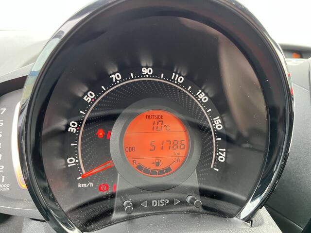 Toyota AYGO 1.0 VVT-i TeamNL JBL Clima NL auto 1e Eigenaar Dealer onderhouden