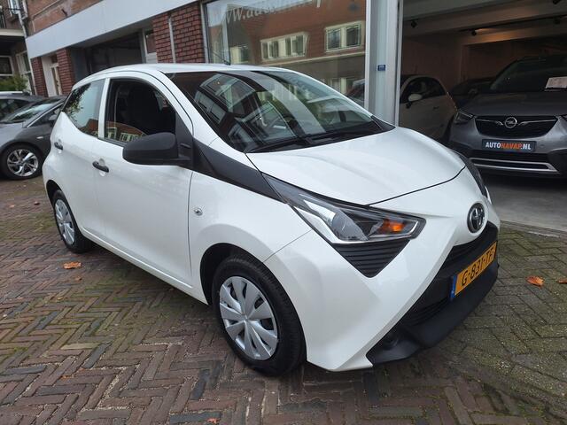 Toyota AYGO 1.0 VVT-i X-Fun 5Drs /Airco/Bluetooth/Led/Garantie