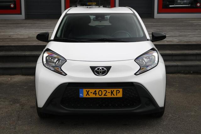 Toyota AYGO X 1.0 VVT-i MT Play