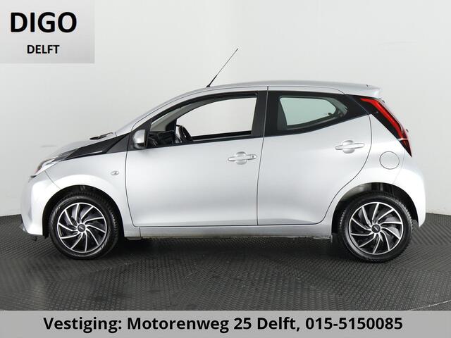 Toyota AYGO 1.0 VVT-i X-PLAY CAMERA CARPLAY NAVI GARANTIE 2029 AIRCO. VOLLEDIG ONDERHOUDEN