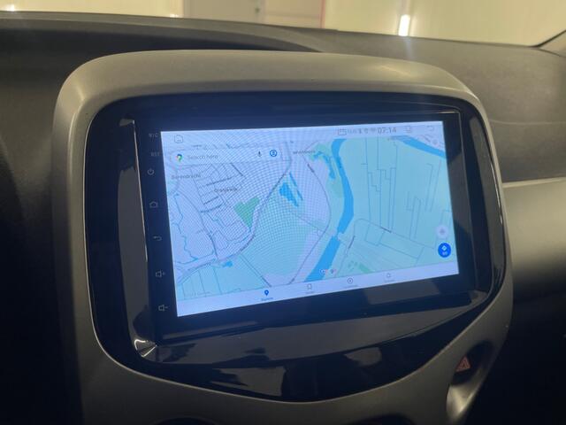 Toyota AYGO 1.0 VVT-i x-play, Camera! Navi! VERWACHT!!