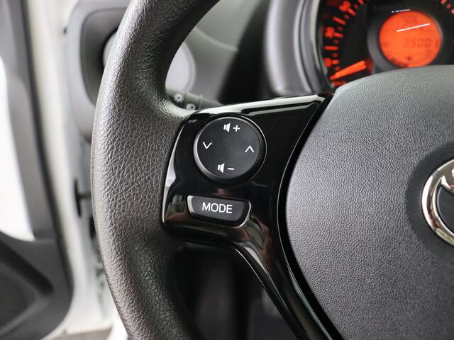 Toyota AYGO 1.0 VVT-i x-fun