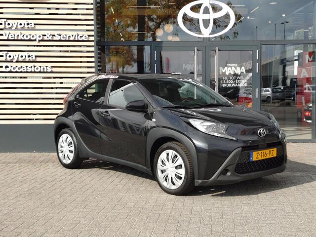 Toyota AYGO X 1.0 VVT-i MT Play