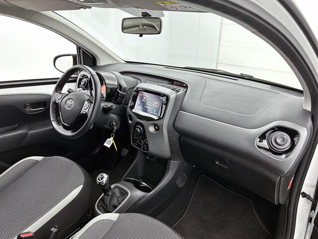 Toyota AYGO 1.0 VVT-i x-play | Camera | BTW auto