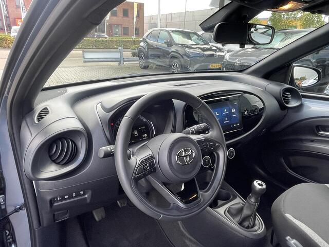 Toyota AYGO X 1.0 VVT-i MT Play