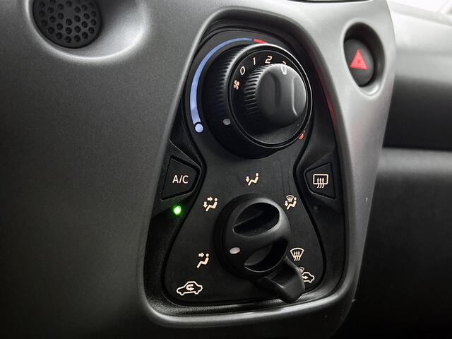 Toyota AYGO 1.0 VVT-i x-play