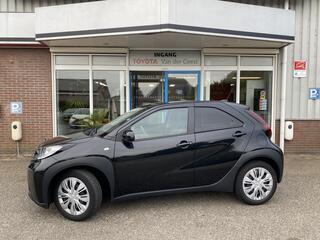 toyota-aygo-x-1.0-vvt-i-mt-play