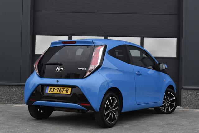 Toyota AYGO 1.0 VVT-i x-play Camera - Carplay - Cruise - Airco