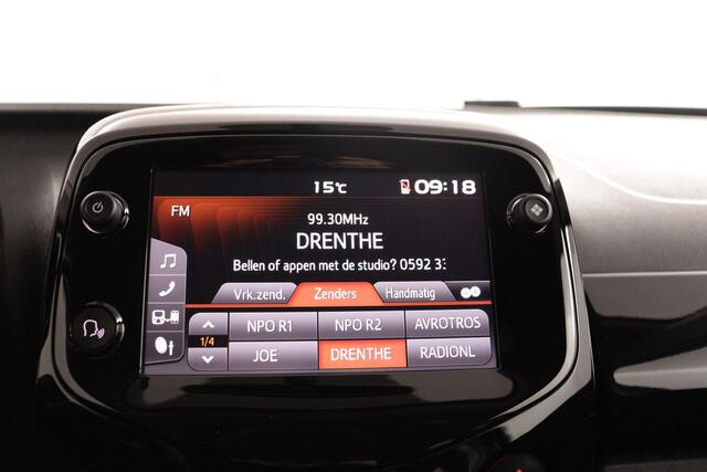 Toyota AYGO 1.0 VVT-i x-cite | Airco | Parkeercamera | Lichtmetalen-Velgen | Bluetooth |