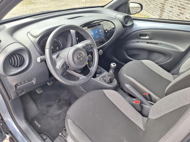 Toyota AYGO X 1.0 VVT-i MT Play | Airco | Apple/Android auto | Ad Cruise |