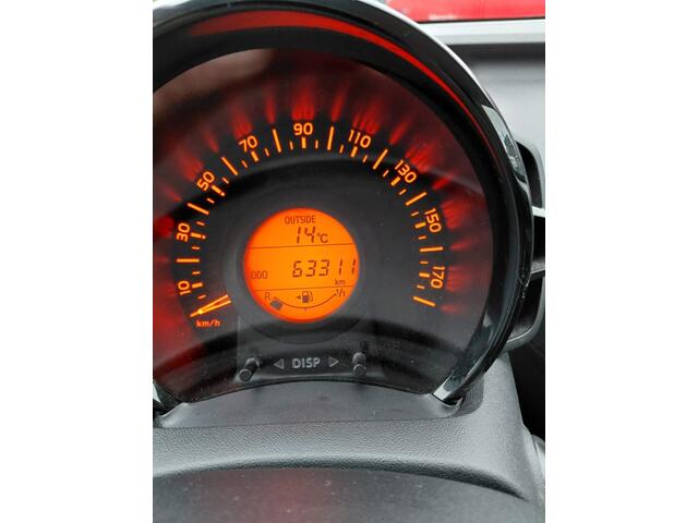 Toyota AYGO 1.0 VVT-i x-fun