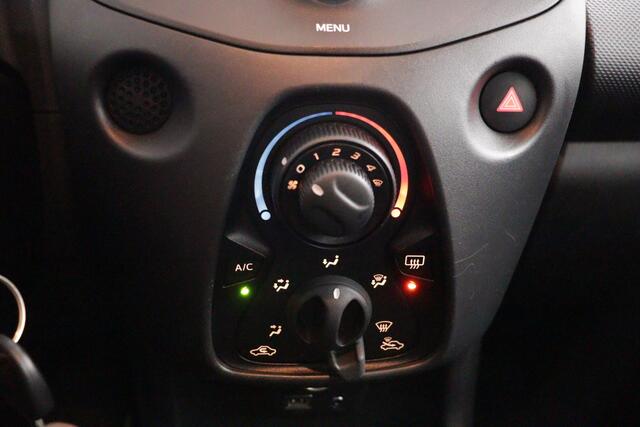 Toyota AYGO 1.0 VVT-i x-fun | Airco | Bluetooth |