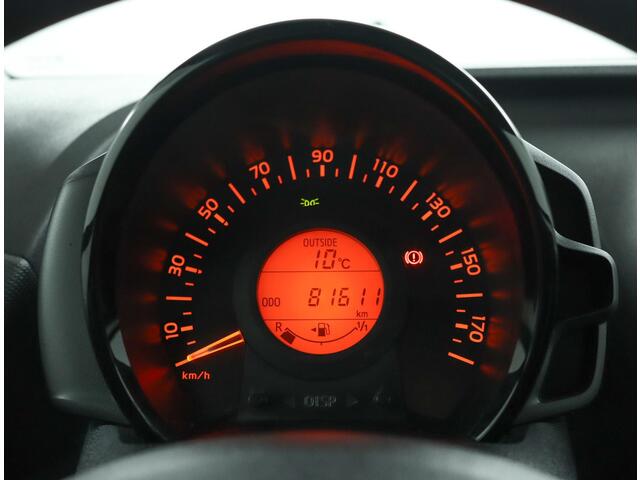 Toyota AYGO 1.0 VVT-i x-fun | Airco | Radio | Bluetooth |