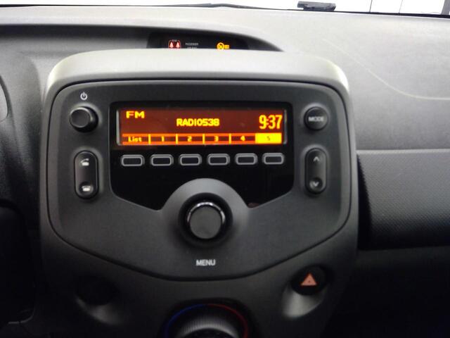 Toyota AYGO 1.0 VVT-i x-fun |Airco!|Metallic kleur!|Bluetooth!