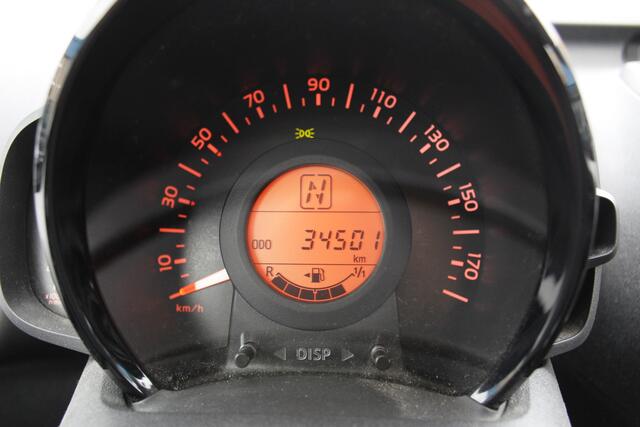 Toyota AYGO 1.0 VVT-i "X-Play" Airco - 5 Deurs !!! Automaat