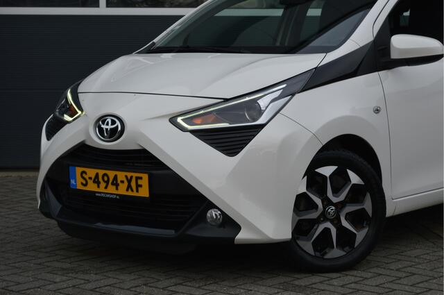 Toyota AYGO 1.0 VVT-i x-play | Carplay/Camera/Airco | Met 12 maanden garantie!
