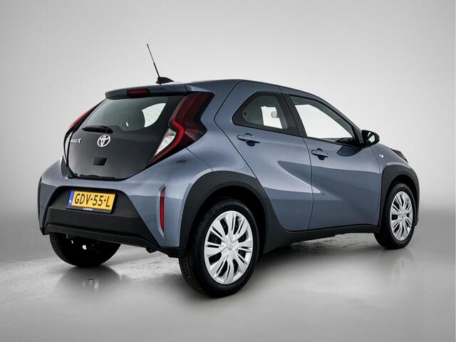 Toyota AYGO X 1.0 VVT-i MT Play | NL-Auto | Parkeercamera | Apple Carplay -/ Android Auto |