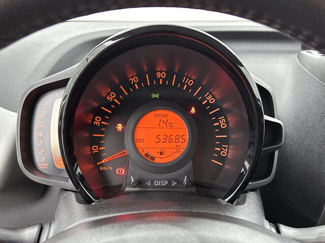 Toyota AYGO 1.0 VVT-i x-play | Camera | Bluetooth