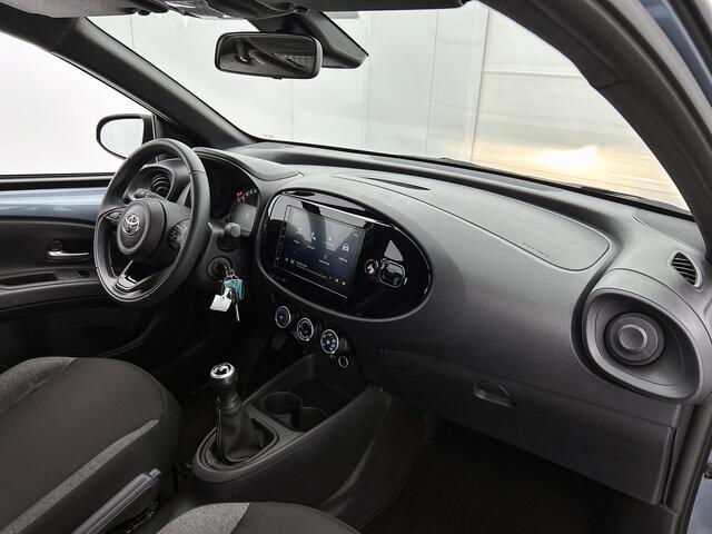 Toyota AYGO X 1.0 VVT-i MT Play | Airco | Parkeercamera | NL-Auto | Dealeronderhouden | Metaallak |