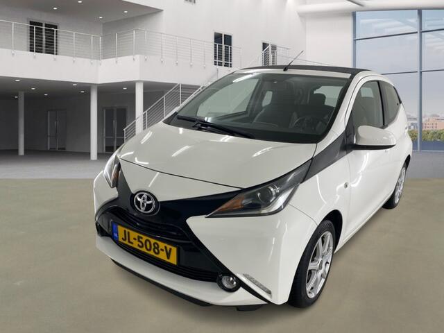 Toyota AYGO 1.0 VVT-i x-Wave Cabrio-Top! Camera! VERWACHT!!