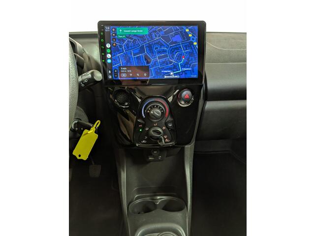 Toyota AYGO 1.0 VVT-i x-fun CARPLAY All-in prijs!