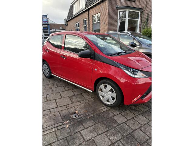 Toyota AYGO 1.0 VVT-i x-fun