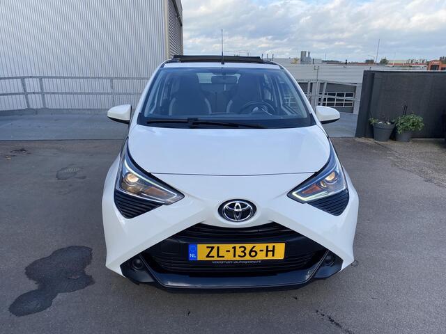 Toyota AYGO 1.0 VVT-i x-play Cabrio, Apple Carplay/Android Auto, achteruitrij camera, BTW-auto, 1e eign. NL-auto