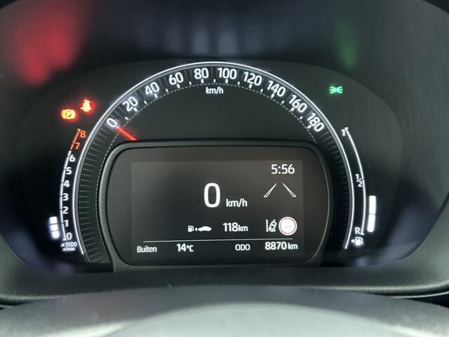Toyota AYGO X 1.0 VVT-i MT first | Stoelverwarming | Achteruitrijcamera | BTW Voertuig |
