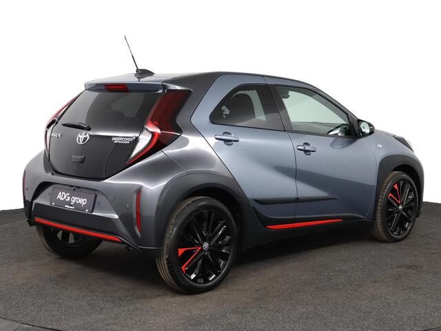 Toyota AYGO X 1.0 VVT-i S-CVT Undercover | Automaat | Parkeer sensoren | Stoelverwarming |