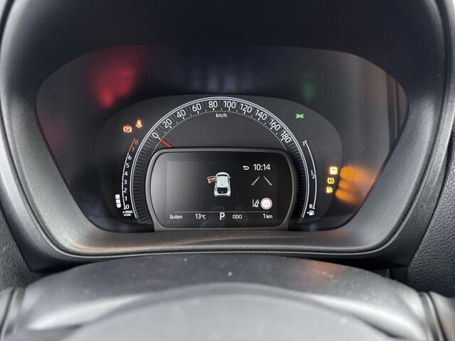 Toyota AYGO X 1.0 VVT-i MT Premium | NIEUW & DIRECT LEVERBAAR | PRIJS INCLUSIEF ALLE ACTIES | UNIEKE UITVOERING |