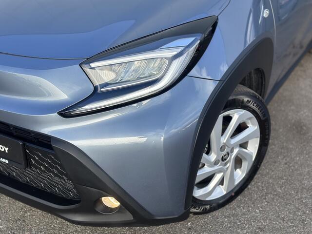 Toyota AYGO 1.0 VVT-i MT Active Limited / Apple Carplay / Camera / Climate C