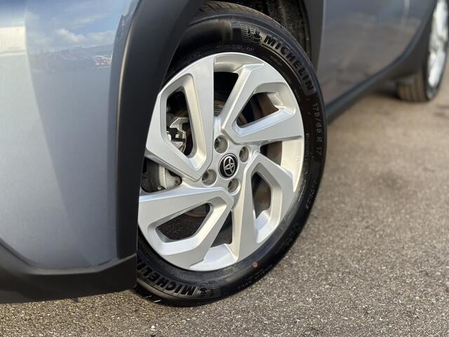 Toyota AYGO 1.0 VVT-i MT Active Limited / Apple Carplay / Camera / Climate C