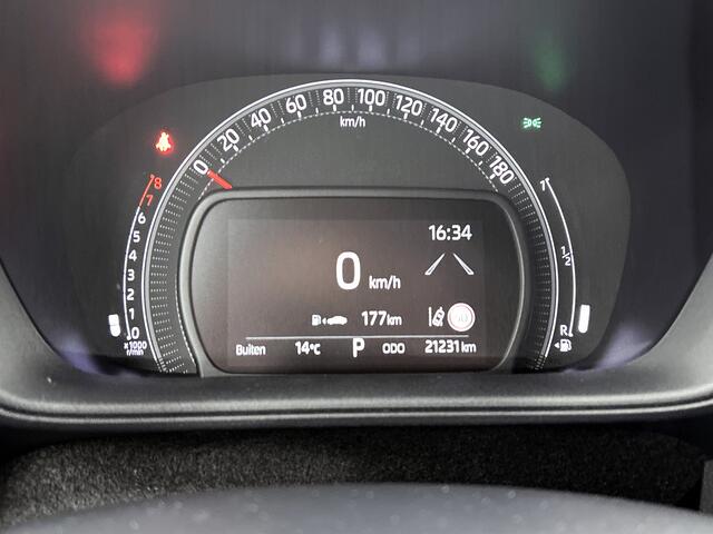 Toyota AYGO X 1.0 VVT-i S-CVT Pulse | PDC | Keyless entry |