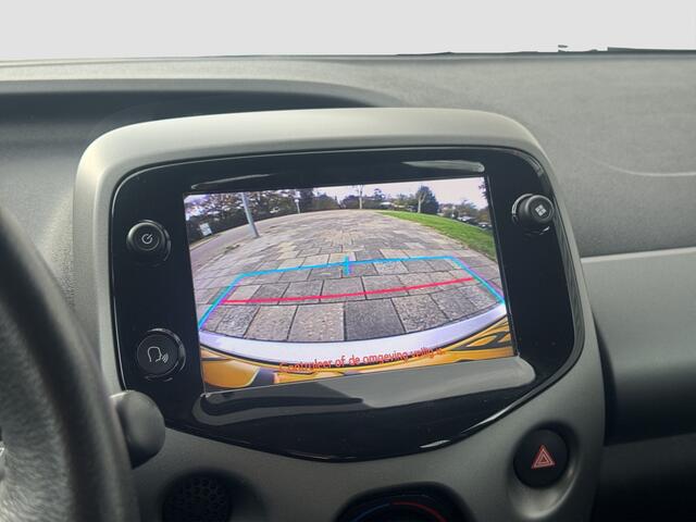 Toyota AYGO 1.0 VVT-i X-Play | Camera | Apple Carplay