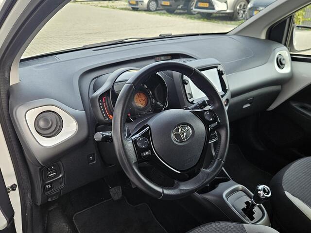 Toyota AYGO 1.0 VVT-i x-first Automaat Carplay Camera LM15