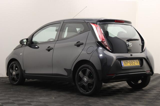 Toyota AYGO 1.0 VVT-i x-fun