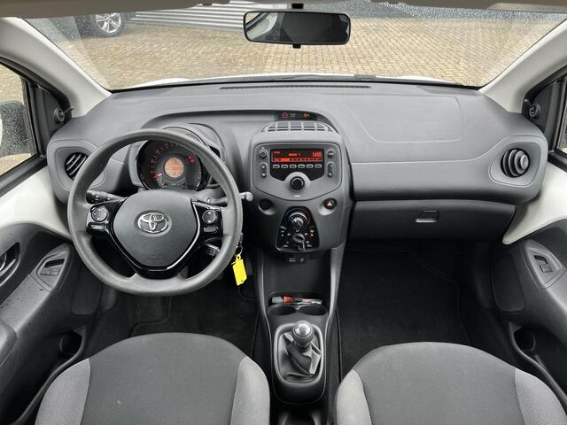 Toyota AYGO 1.0 VVT-i x-fun **BLUETOOTH/ AIRCO/ BEGRENZER/ GARANTIE**